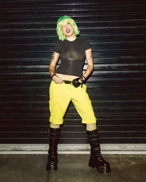 Halsey OnlyFans Leaked Free Thumbnail Picture - #rmxHq0t8TJ