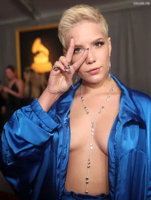 Halsey OnlyFans Leaked Free Thumbnail Picture - #tGgvQlB073