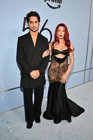 Halsey OnlyFans Leaked Free Thumbnail Picture - #wGAESJ1jPQ