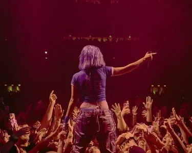 Halsey OnlyFans Leaked Free Thumbnail Picture - #xE6Fw5Wwaa