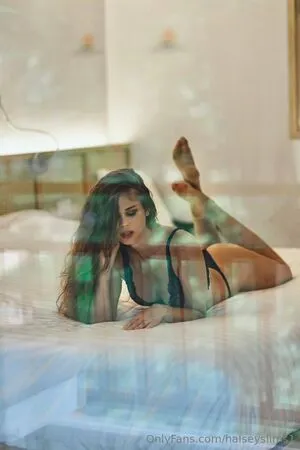 Halseyslims1 OnlyFans Leaked Free Thumbnail Picture - #VHKzWFdKkQ