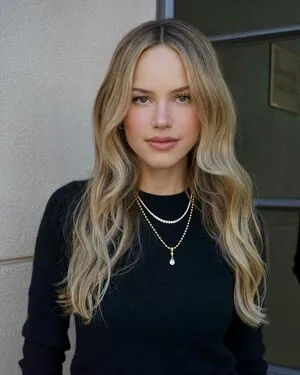 Halston Sage OnlyFans Leaked Free Thumbnail Picture - #YNtMPT8ExZ
