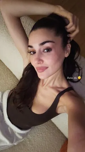 Hande Ercel OnlyFans Leaked Free Thumbnail Picture - #5Ckn9gzLnd