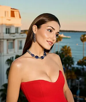 Hande Ercel OnlyFans Leaked Free Thumbnail Picture - #7XbvVu1m8H