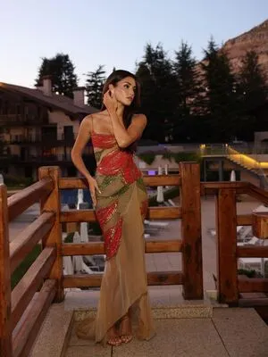 Hande Ercel OnlyFans Leaked Free Thumbnail Picture - #AYbFb2TNAF