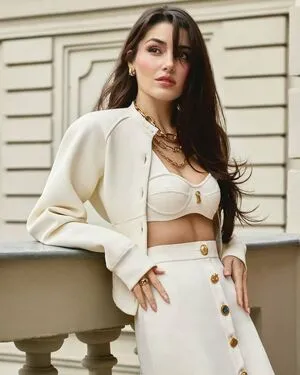 Hande Ercel OnlyFans Leaked Free Thumbnail Picture - #CP0L3JMXZq