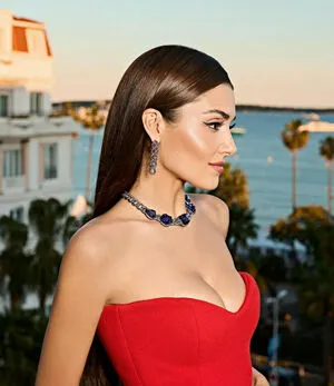 Hande Ercel OnlyFans Leaked Free Thumbnail Picture - #FMzHnGSAzL