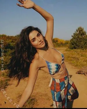 Hande Ercel OnlyFans Leaked Free Thumbnail Picture - #IlmwQNSLB1