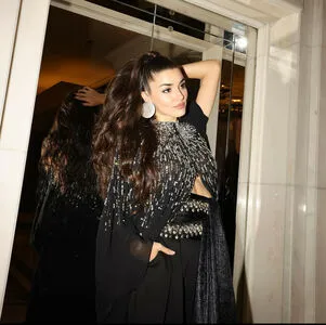 Hande Ercel OnlyFans Leaked Free Thumbnail Picture - #NHOYYvcMVD