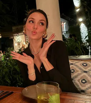 Hande Ercel OnlyFans Leaked Free Thumbnail Picture - #bg8A4xzgRB