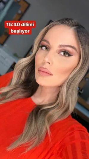 Hande Sarioglu OnlyFans Leaked Free Thumbnail Picture - #2CZ7YMQvip