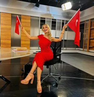 Hande Sarioglu OnlyFans Leaked Free Thumbnail Picture - #ZTYdnG1NZE