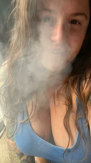 Handfulheather OnlyFans Leaked Free Thumbnail Picture - #fwCFXvN3S4