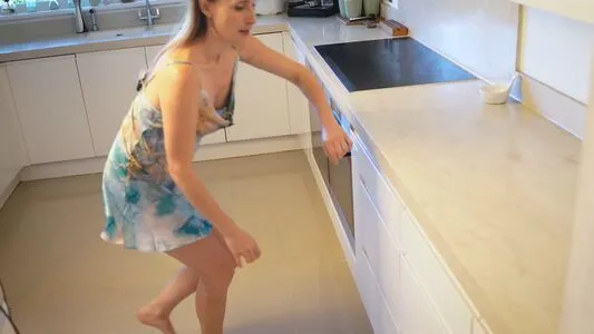 Hands On Katie OnlyFans Leaked Free Thumbnail Picture - #C4DYCMHSas