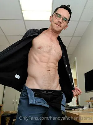 Handyandhandsome OnlyFans Leaked Free Thumbnail Picture - #EdADMwNjuz