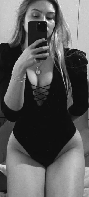 Hang10toes OnlyFans Leaked Free Thumbnail Picture - #WVCqs3IICJ