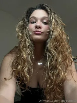 Hang10toes OnlyFans Leaked Free Thumbnail Picture - #zg5mZbe7Ma
