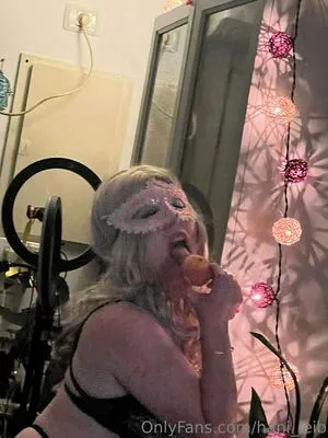 Hani Leib OnlyFans Leaked Free Thumbnail Picture - #MupnCm7n2g