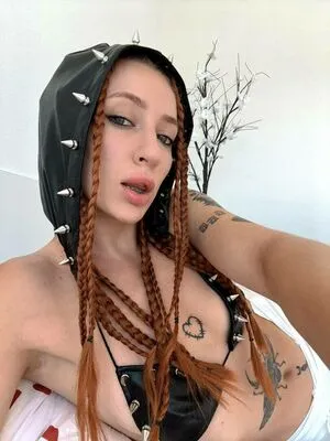 Hanna Ginger OnlyFans Leaked Free Thumbnail Picture - #MGONJsYLVA