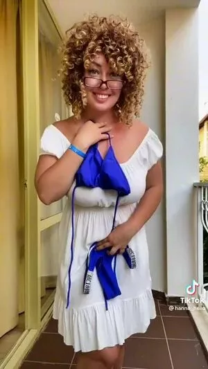 Hanna Zimmer OnlyFans Leaked Free Thumbnail Picture - #gkfk8Xmjo4