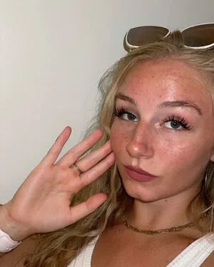 Hannah Alyssa Woods OnlyFans Leaked Free Thumbnail Picture - #9BWqgK7zYI