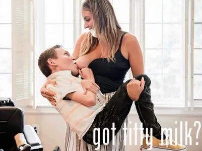 Hannah Alyward OnlyFans Leaked Free Thumbnail Picture - #P4GL4pctls