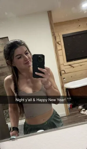 Hannah Barron OnlyFans Leaked Free Thumbnail Picture - #iFuOLG198v