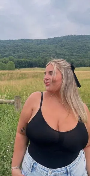 Hannah C OnlyFans Leaked Free Thumbnail Picture - #N5djFDGuPY