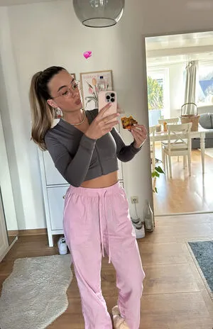 Hannah Cauko OnlyFans Leaked Free Thumbnail Picture - #F1LHZJghkf