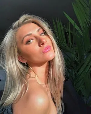 Hannah Cook OnlyFans Leaked Free Thumbnail Picture - #4BqCR1x1RJ