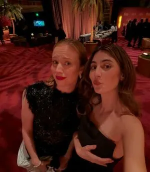 Hannah Einbinder OnlyFans Leaked Free Thumbnail Picture - #0Q5rtCx2Ut