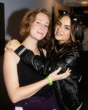 Hannah Einbinder OnlyFans Leaked Free Thumbnail Picture - #2wKgqXVJih