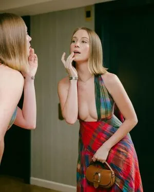 Hannah Einbinder OnlyFans Leaked Free Thumbnail Picture - #4cG0CzPPRY