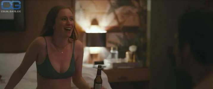 Hannah Einbinder OnlyFans Leaked Free Thumbnail Picture - #CFaJkGhqd4