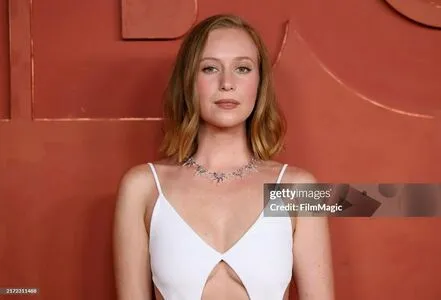 Hannah Einbinder OnlyFans Leaked Free Thumbnail Picture - #DiYZ8hdCuA