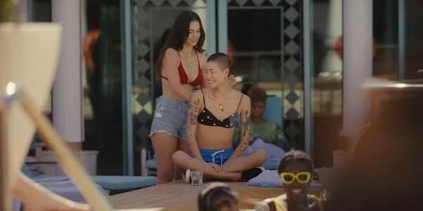 Hannah Einbinder OnlyFans Leaked Free Thumbnail Picture - #H22lk3uQhe