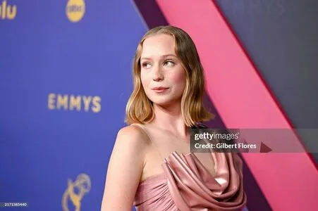 Hannah Einbinder OnlyFans Leaked Free Thumbnail Picture - #KwVcAM9O6r