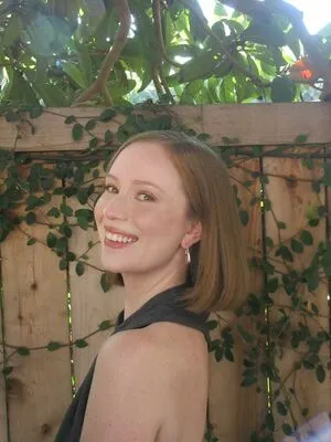 Hannah Einbinder OnlyFans Leaked Free Thumbnail Picture - #MNyxvVGEdA