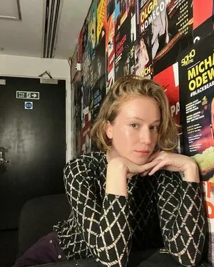 Hannah Einbinder OnlyFans Leaked Free Thumbnail Picture - #Sb5JNNRdYW