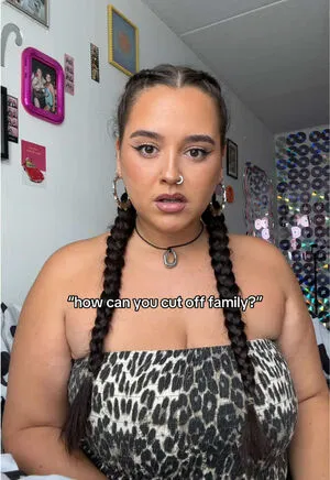 Hannah Espadas OnlyFans Leaked Free Thumbnail Picture - #6cpr3LANb4