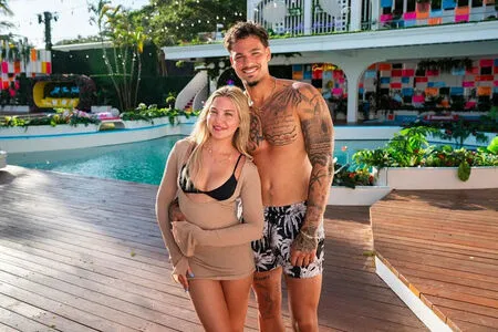 Hannah Fields OnlyFans Leaked Free Thumbnail Picture - #E5ljJo6PIw