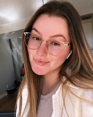 Hannah Harrison OnlyFans Leaked Free Thumbnail Picture - #ZqU1teF9zV
