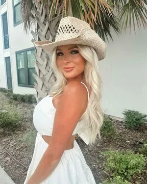 Hannah Harvey OnlyFans Leaked Free Thumbnail Picture - #noIeFotTBD