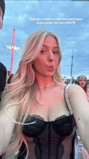 Hannah Maria OnlyFans Leaked Free Thumbnail Picture - #wEzdmiAbj5