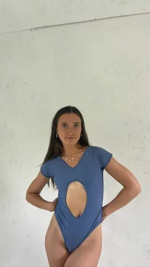 Hannah Meloche OnlyFans Leaked Free Thumbnail Picture - #Q2Lex6xzX5