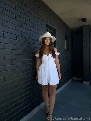Hannah Milr OnlyFans Leaked Free Thumbnail Picture - #LCFEkrSkqd