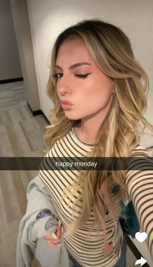 Hannah Montoya OnlyFans Leaked Free Thumbnail Picture - #CPPoflc17m