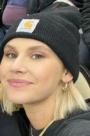 Hannah Parker OnlyFans Leaked Free Thumbnail Picture - #MikkXAPDs2