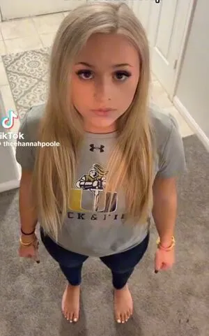 Hannah Poolle OnlyFans Leaked Free Thumbnail Picture - #I7OEEqNMtd