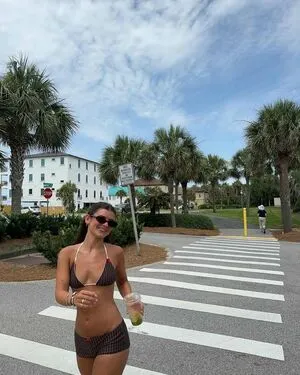 Hannah Schlenker OnlyFans Leaked Free Thumbnail Picture - #8xLdKCldAD